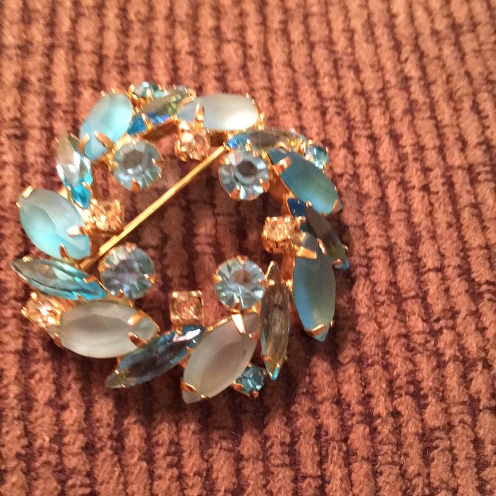 Beautiful Vintage Brooch - Picture 3 of 5